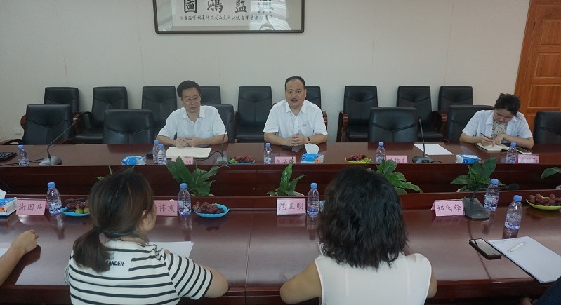 福建省高校產(chǎn)學研聯(lián)合創(chuàng)新項目《綠色高效蒸發(fā)冷卻空調(diào)及其智能遠程 節(jié)能優(yōu)化控制系統(tǒng)研發(fā)》啟動會議在澳藍順利召開